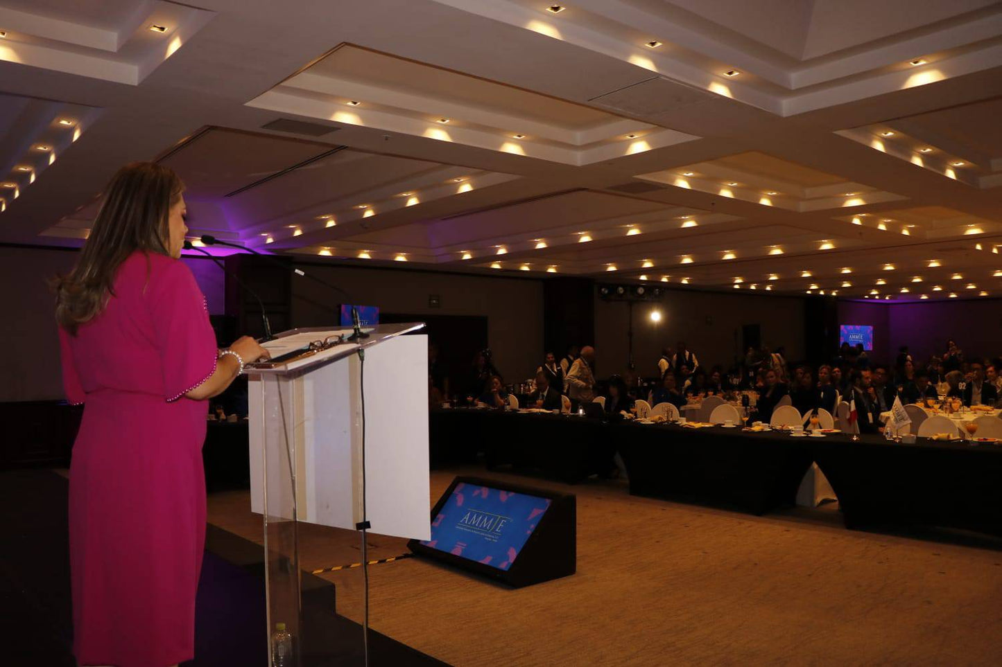 ASOCIACION MUJERES EMPRESARIAS AMMJE VER MAS...