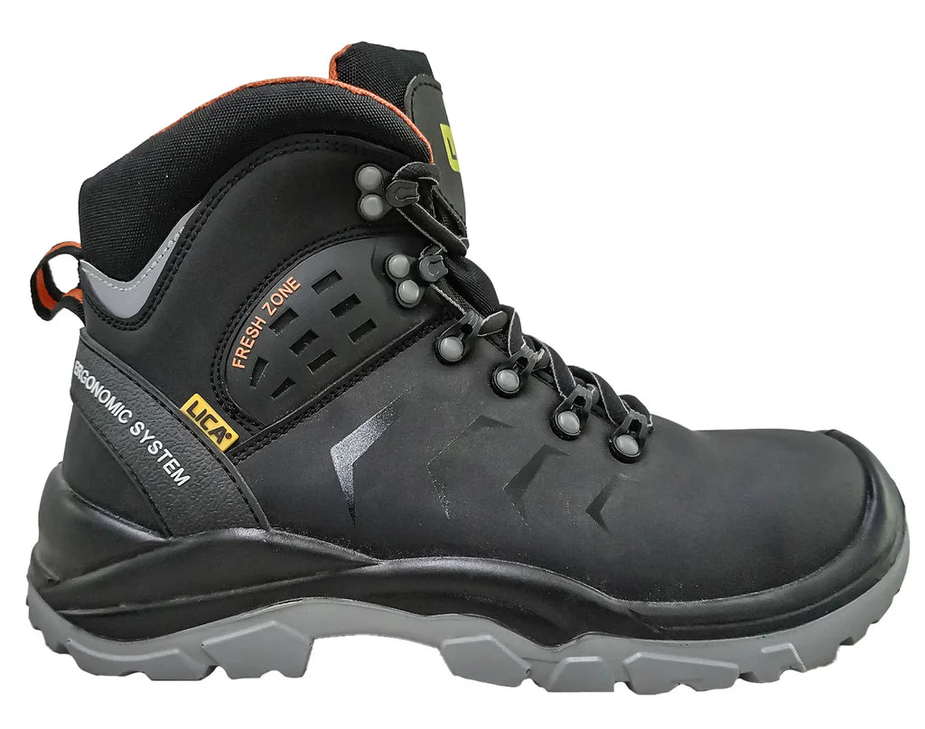 470 Bota de seguridad SHARK marca LICA